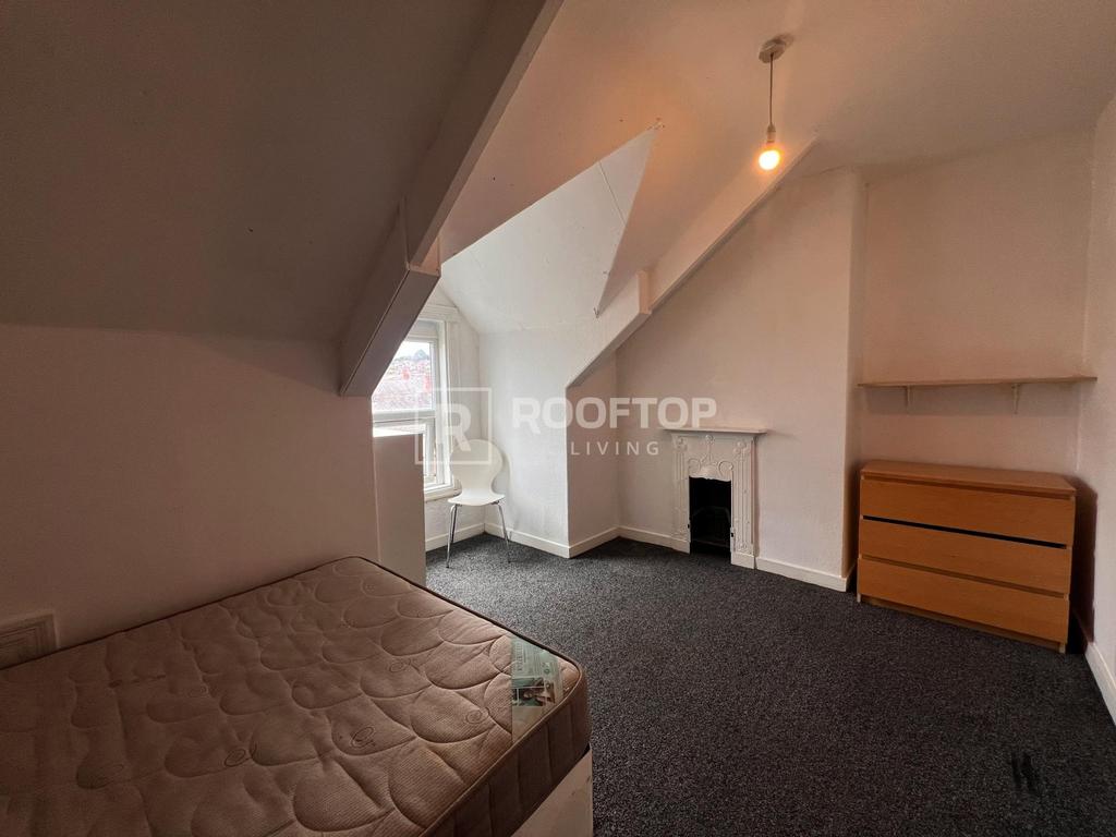 Walmsley-road-ls6-1ng-1060771