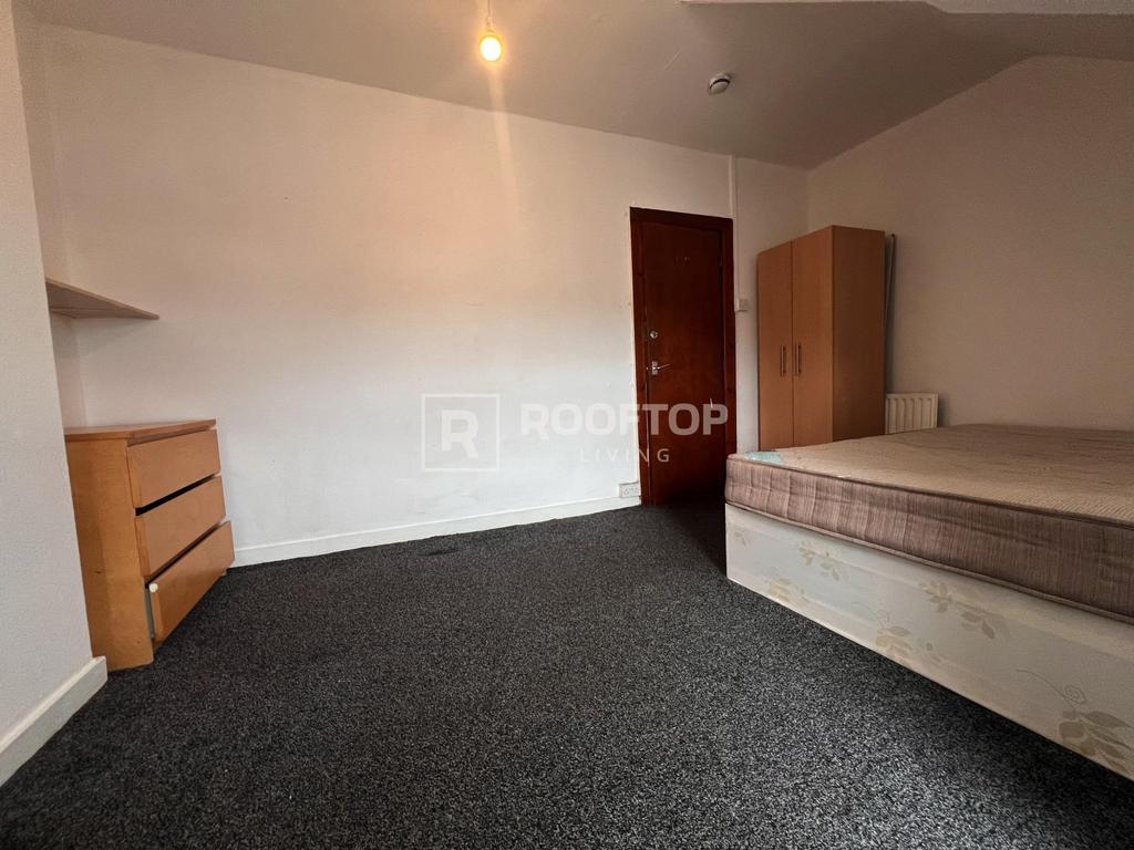 Walmsley-road-ls6-1ng-1060772