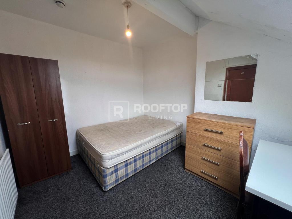 Walmsley-road-ls6-1ng-1060774