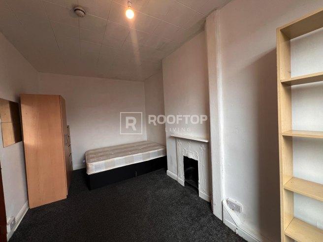 Walmsley-road-ls6-1ng-1060778