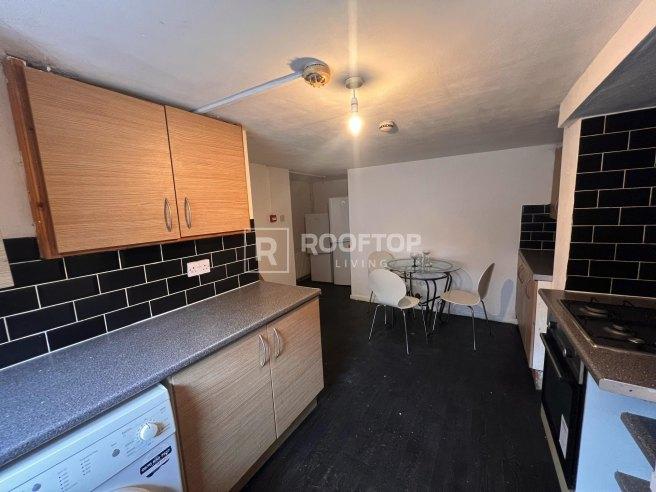 Walmsley-road-ls6-1ng-1060763