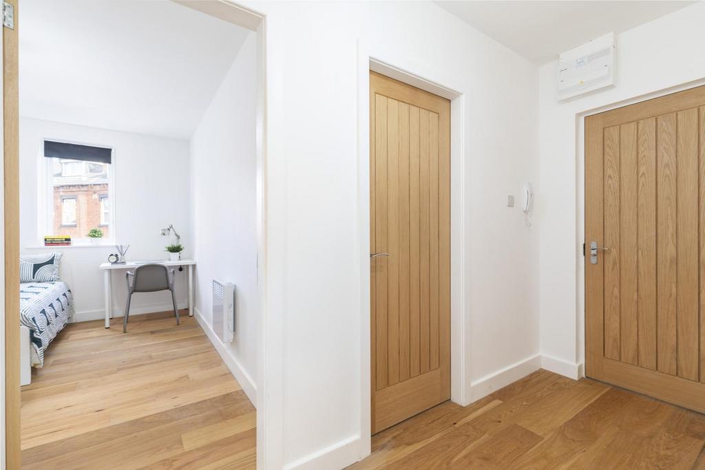 Royal-park-road-ls6-1fr-1060803