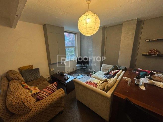 Brudenell-road-ls6-1ha-1060924