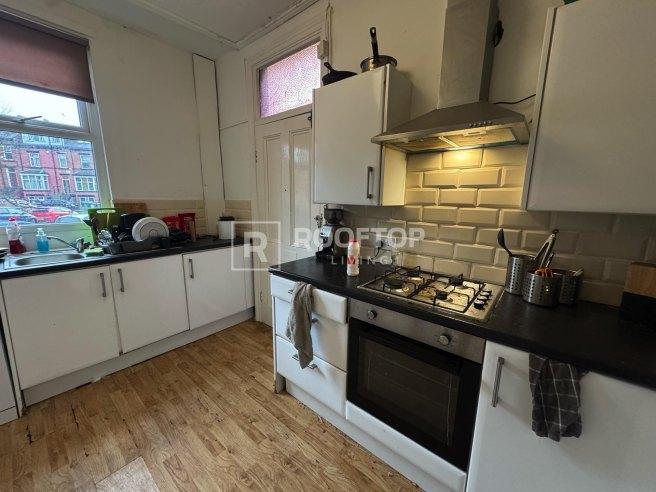 Brudenell-road-ls6-1ha-1060927