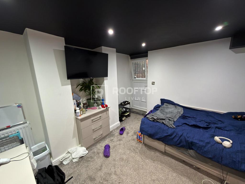 Regent-park-terrace-ls6-2ax-1060984