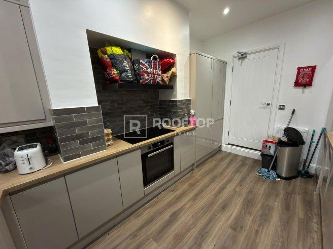 Regent-park-terrace-ls6-2ax-1060965