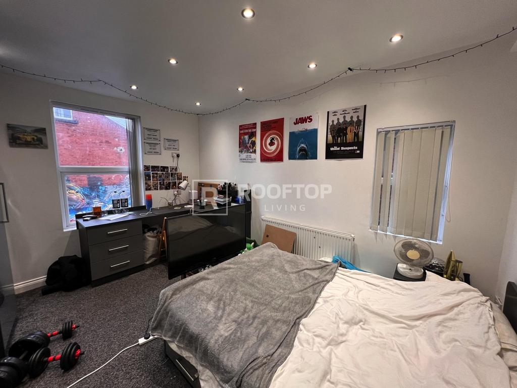 Brudenell-road-ls6-1ha-1061012