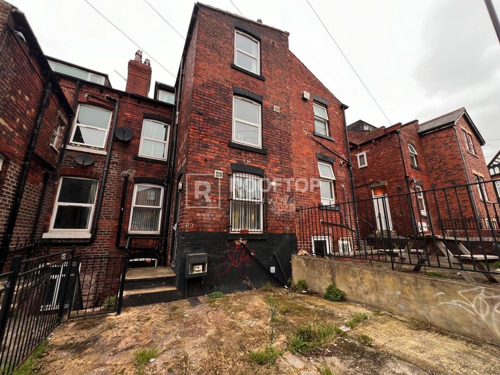 Brudenell-road-ls6-1ha-1061019