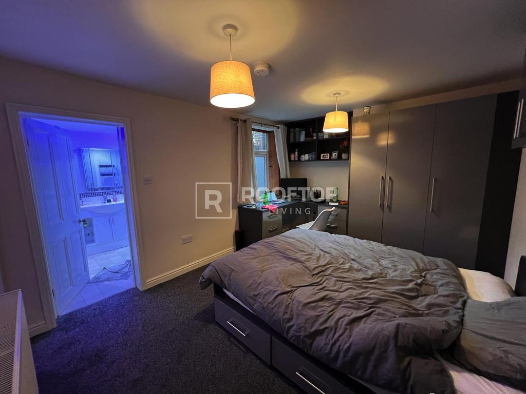 Brudenell-road-ls6-1ha-1060993