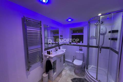 undefined, Brudenell Road