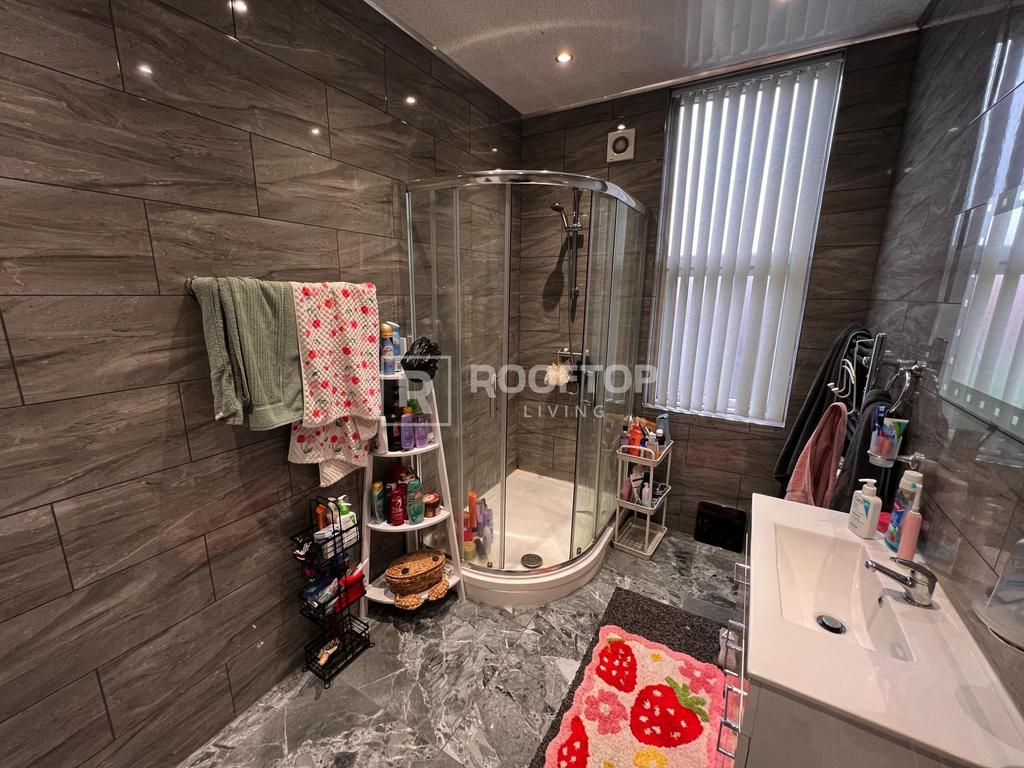Brudenell-road-ls6-1ha-1060997