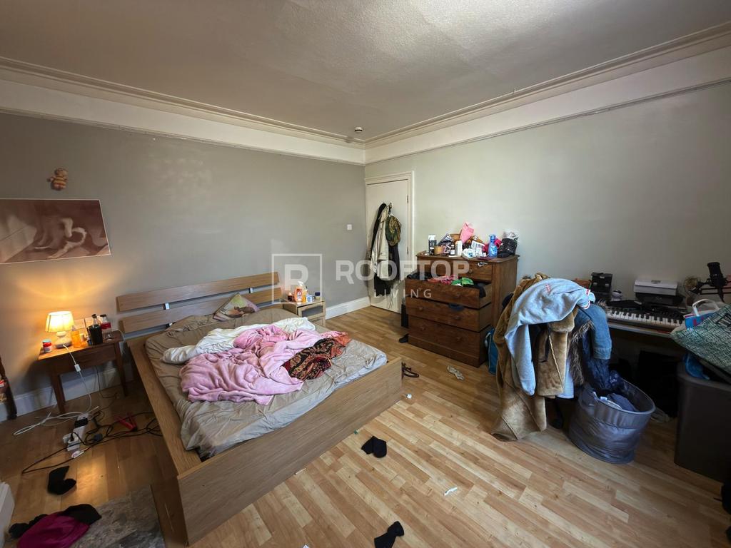 Hyde-park-terrace-ls6-1bj-1061072
