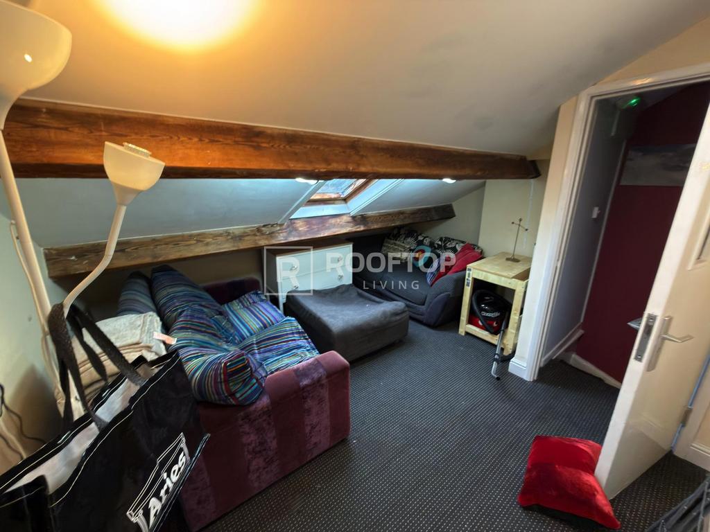 Hyde-park-terrace-ls6-1bj-1061077