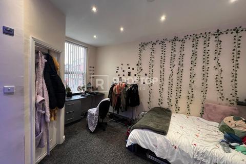 undefined, Victoria Road