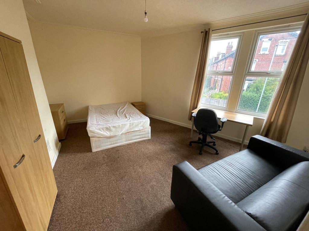 Beechwood-crescent-ls4-2ll-1061261