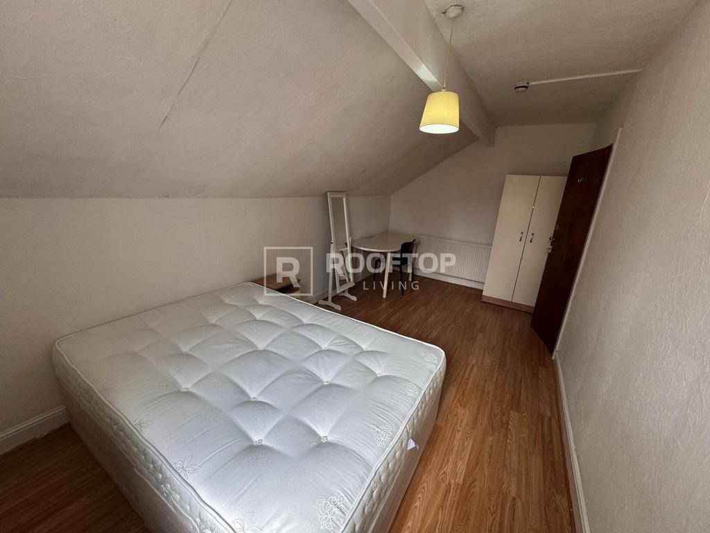 St-michaels-terrace-ls6-3bq-1061278