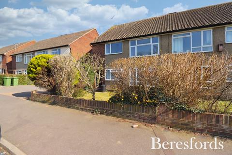 2 bedroom maisonette for sale, Marlborough Gardens, Upminster, RM14