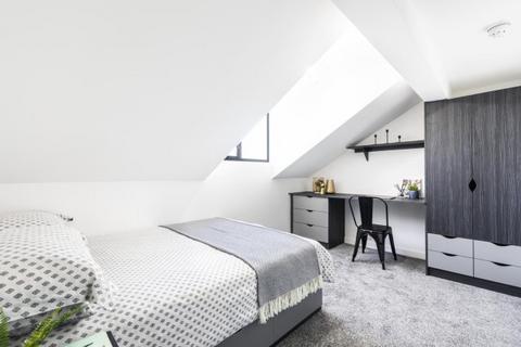 2 bedroom house share to rent, Queens Road