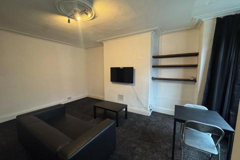 2 bedroom house share to rent, Royal Park Terrace