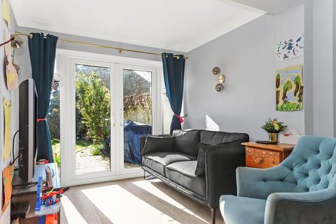 3 bedroom terraced house for sale, St Peters Hill, Tring