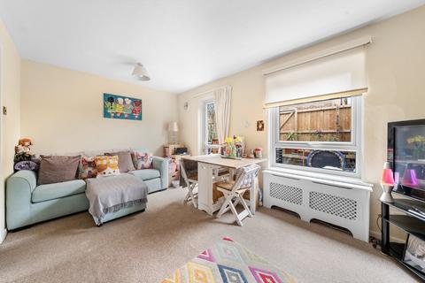 2 bedroom terraced house for sale, Swinton Court, Harrogate, North Yorkshire, UK, HG2