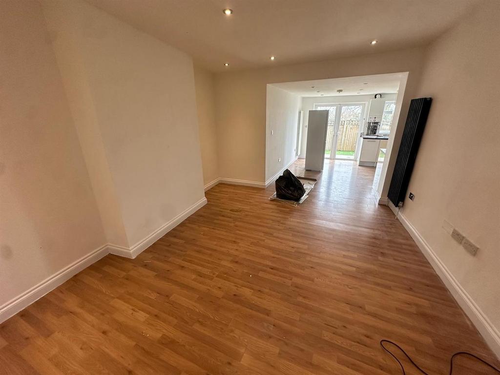 Whats App Image 2026-03-23 at 18.31.44 (1).jpeg