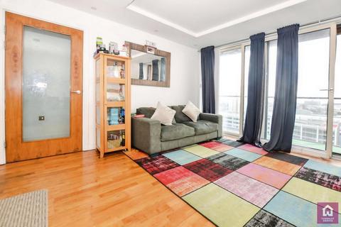 2 bedroom flat for sale, City Loft, 94 The Quays, Salford, Manchester, M50