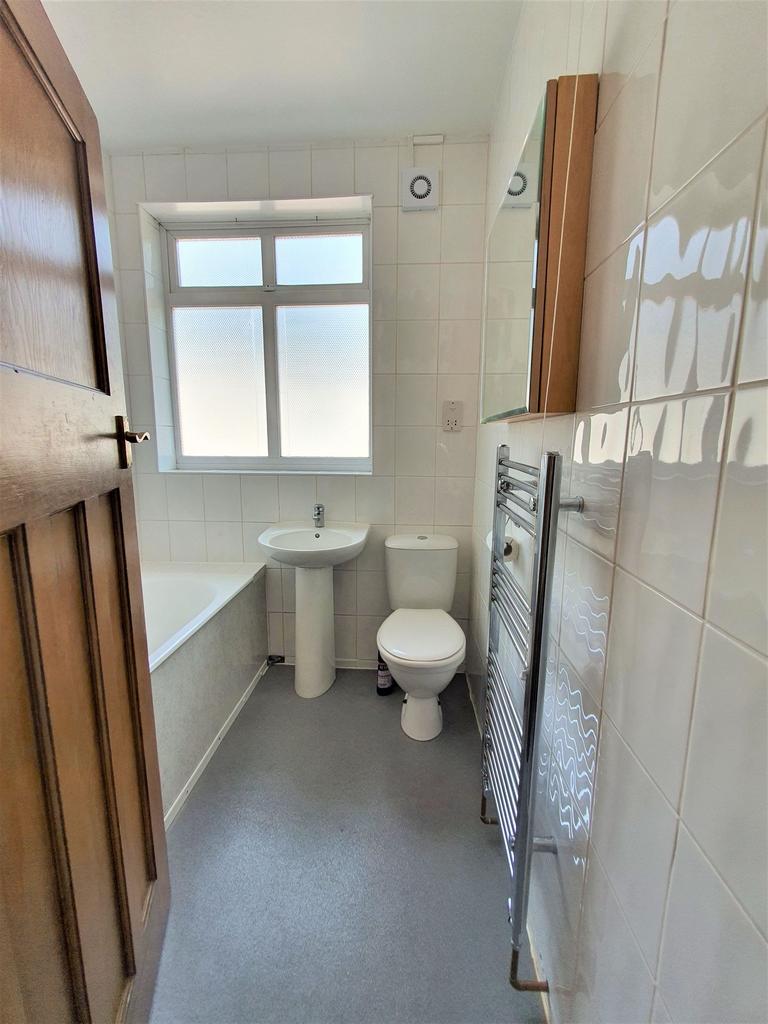 Family bathroom
