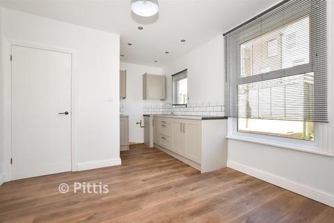 undefined, Park Road, Cowes PO31