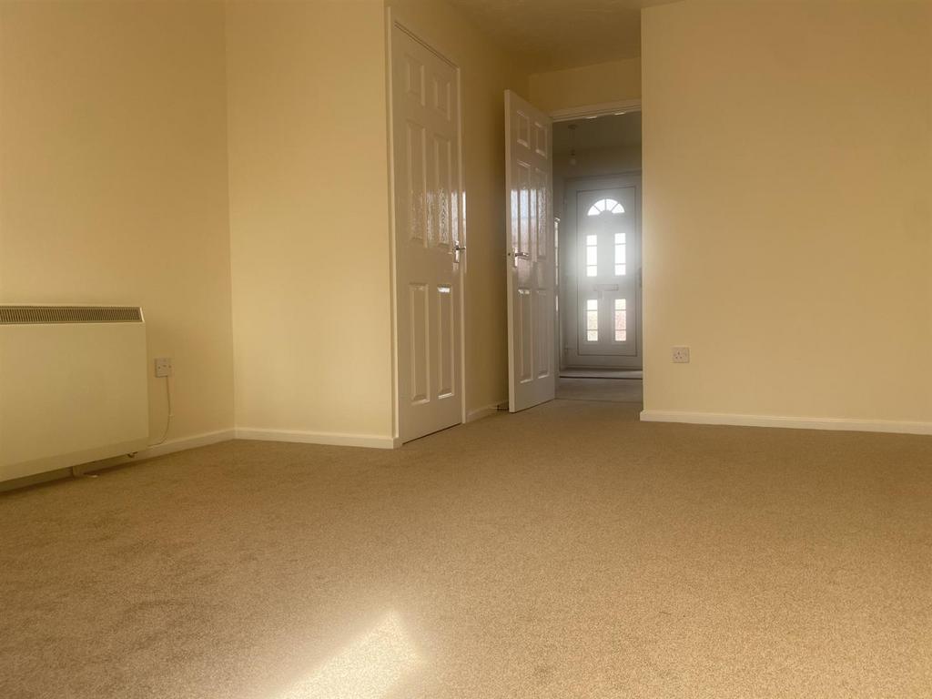 Lounge 4.jpg