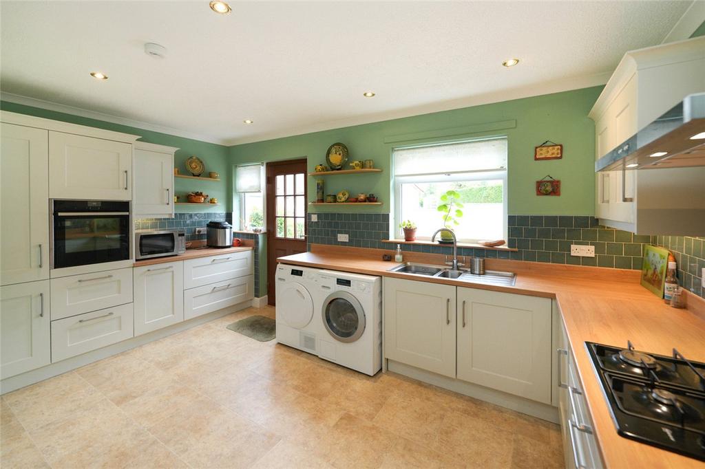 Utility/2nd Kitchen