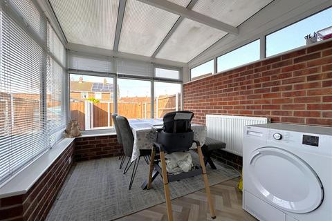 3 bedroom terraced house for sale, Beacon Hill Road, Newark