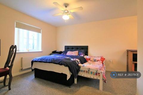 undefined, Farnborough Avenue, Rugby, CV22