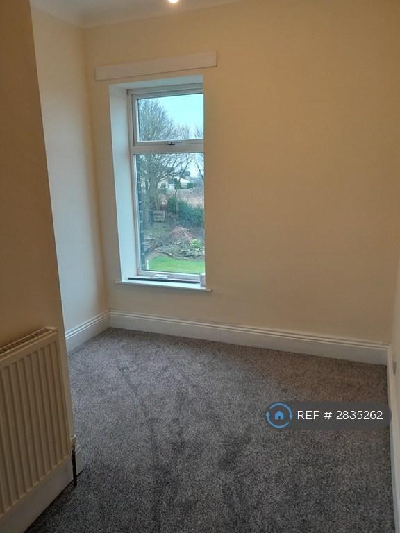Small Bedroom