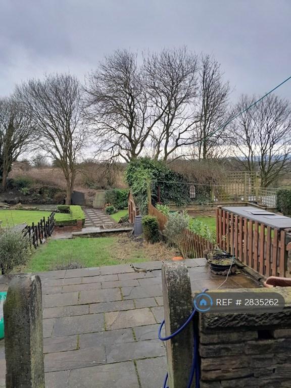 Garden / View Of Tong Moor