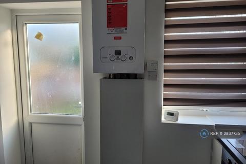 undefined, Larch Road, Dartford, DA1