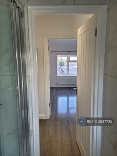 undefined, Larch Road, Dartford, DA1