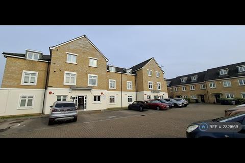 2 bedroom flat to rent, Brownlow Close, Barnet, EN4