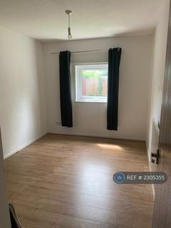 2 bedroom flat to rent, Cobden Avenue, Southampton, SO18