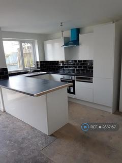 3 bedroom terraced house to rent, Swan Street, Alvechurch, Birmingham, B48