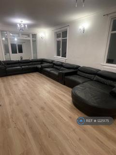 undefined, Edward Avenue, Morden, SM4