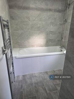 3 bedroom terraced house to rent, Derwent St, Leicester, LE2