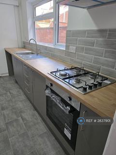 3 bedroom terraced house to rent, Derwent St, Leicester, LE2