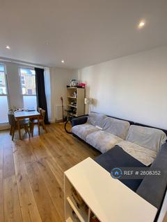 3 bedroom flat to rent, The Kelly Arms, Kingston Upon Thames, KT1