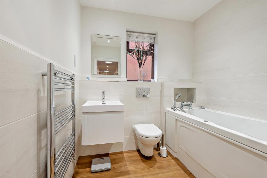 8678774-interior06-v2-800.jpg