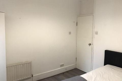 undefined, London NW11