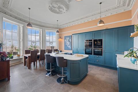 6 bedroom semi-detached house for sale, Bristol BS20