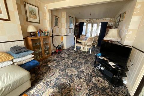 3 bedroom terraced house for sale, Elm Park, Hornchurch RM12