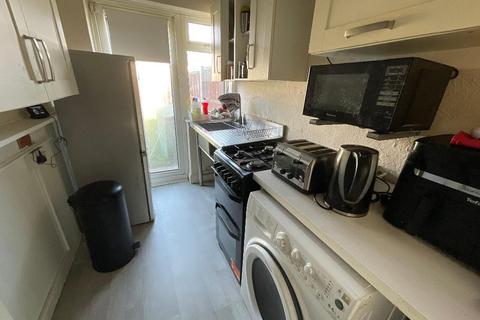 3 bedroom terraced house for sale, Elm Park, Hornchurch RM12