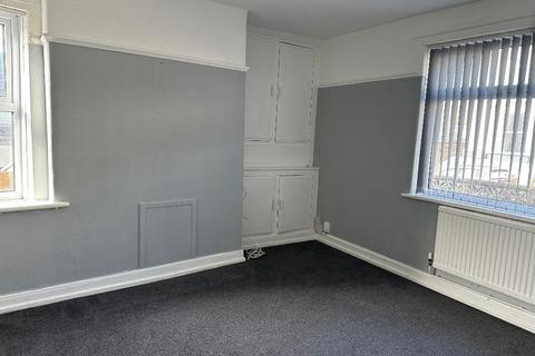 3 bedroom end of terrace house to rent, Megan Street, Cwmdu, Swansea, SA5 8LE